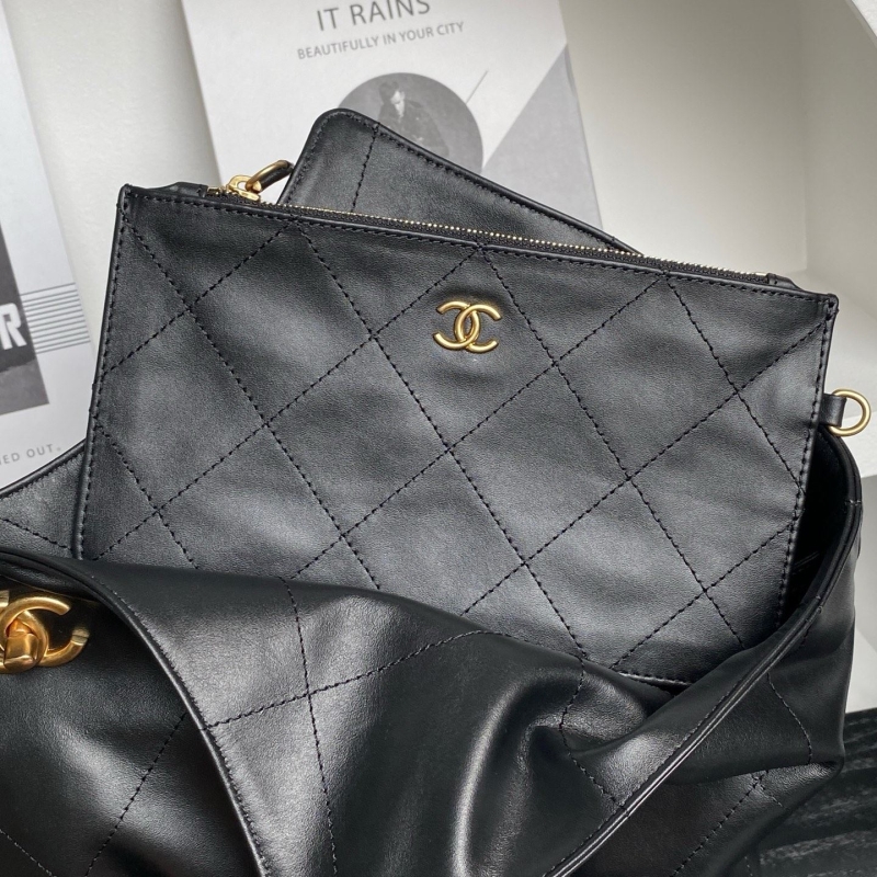 Ch**el shopping bags